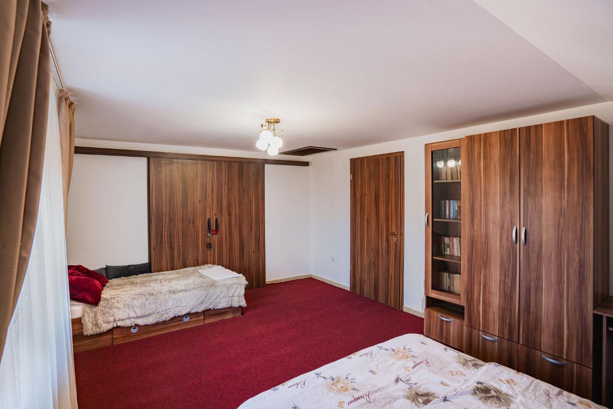 Diana Resort Timişoara Buitenkant foto
